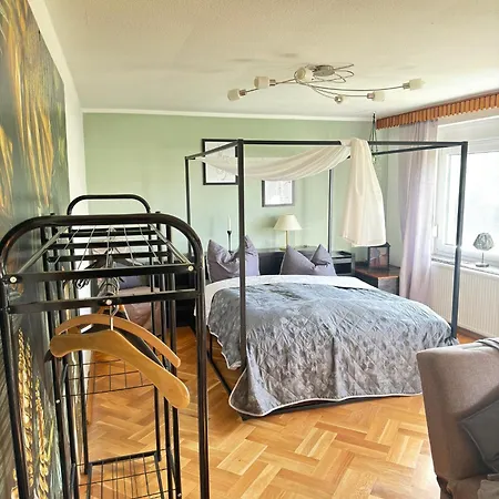 Faulpelz - Budget Mit Kueche, Badewanne