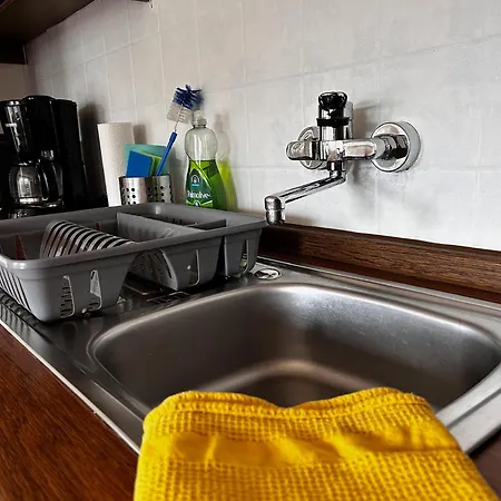 Faulpelz - Budget Mit Kueche, Badewanne, Parkplatz