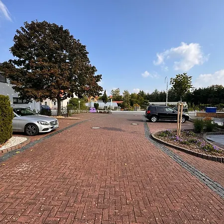 Faulpelz - Budget Mit Kueche, Badewanne, Parkplatz 3* Niederorschel