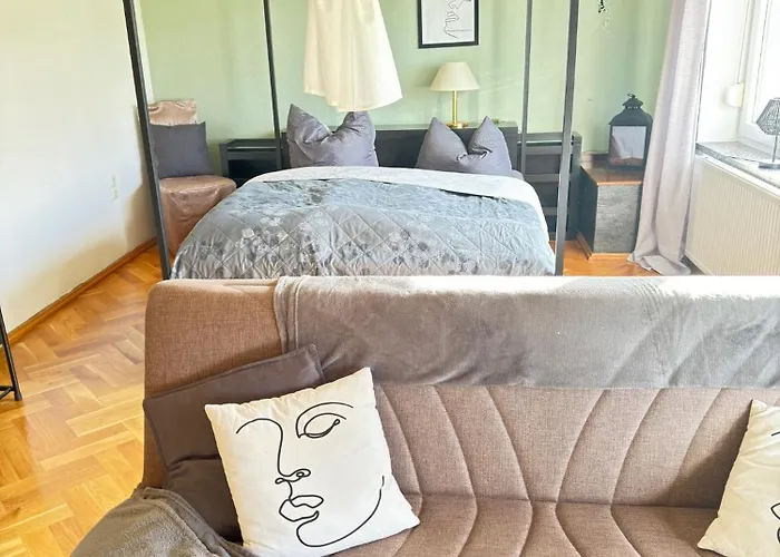 Faulpelz - Budget Mit Kueche, Badewanne Niederorschel