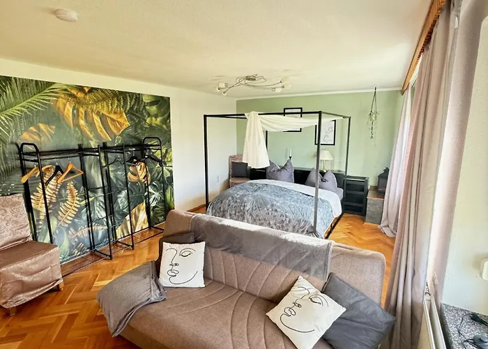 Faulpelz - Budget Mit Kueche, Badewanne ゲストハウス 3*