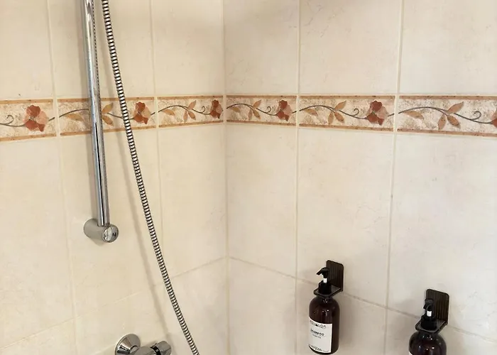 Faulpelz - Budget Mit Kueche, Badewanne 3*